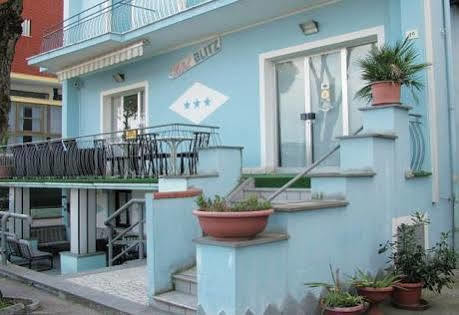 Hotel Blitz Rimini Esterno foto